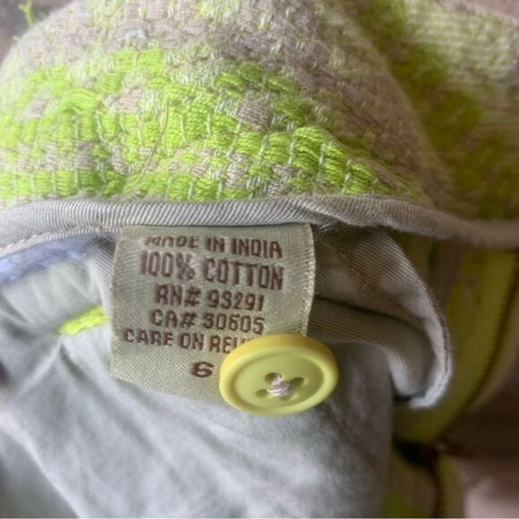 Dylan Women’s Sz 6 Chino Embroidered Shorts Green / Gray Geometric Print Cotton - Picture 6 of 6